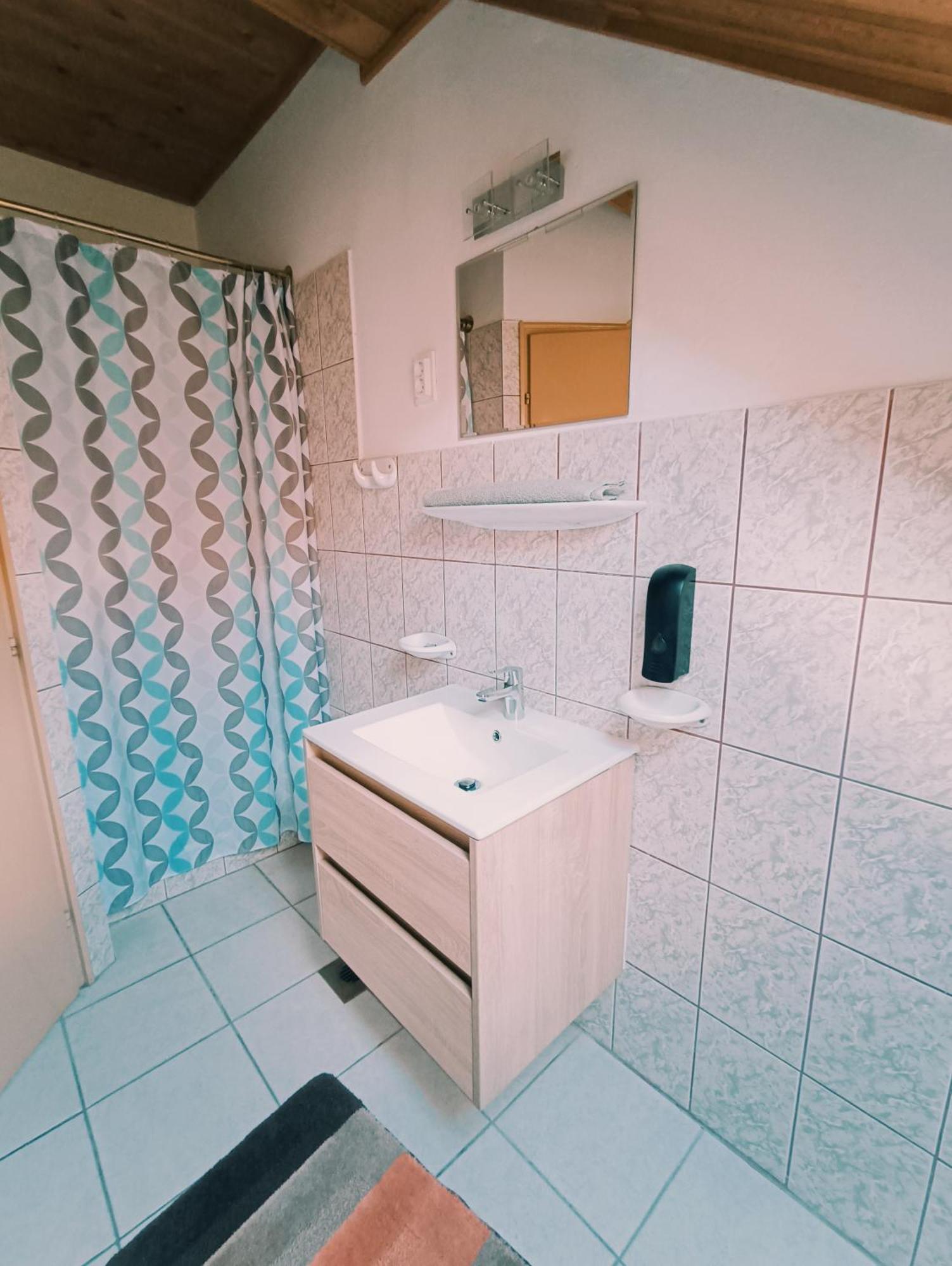 Rozsa Apartman Zalakaros Apartment Ngoại thất bức ảnh