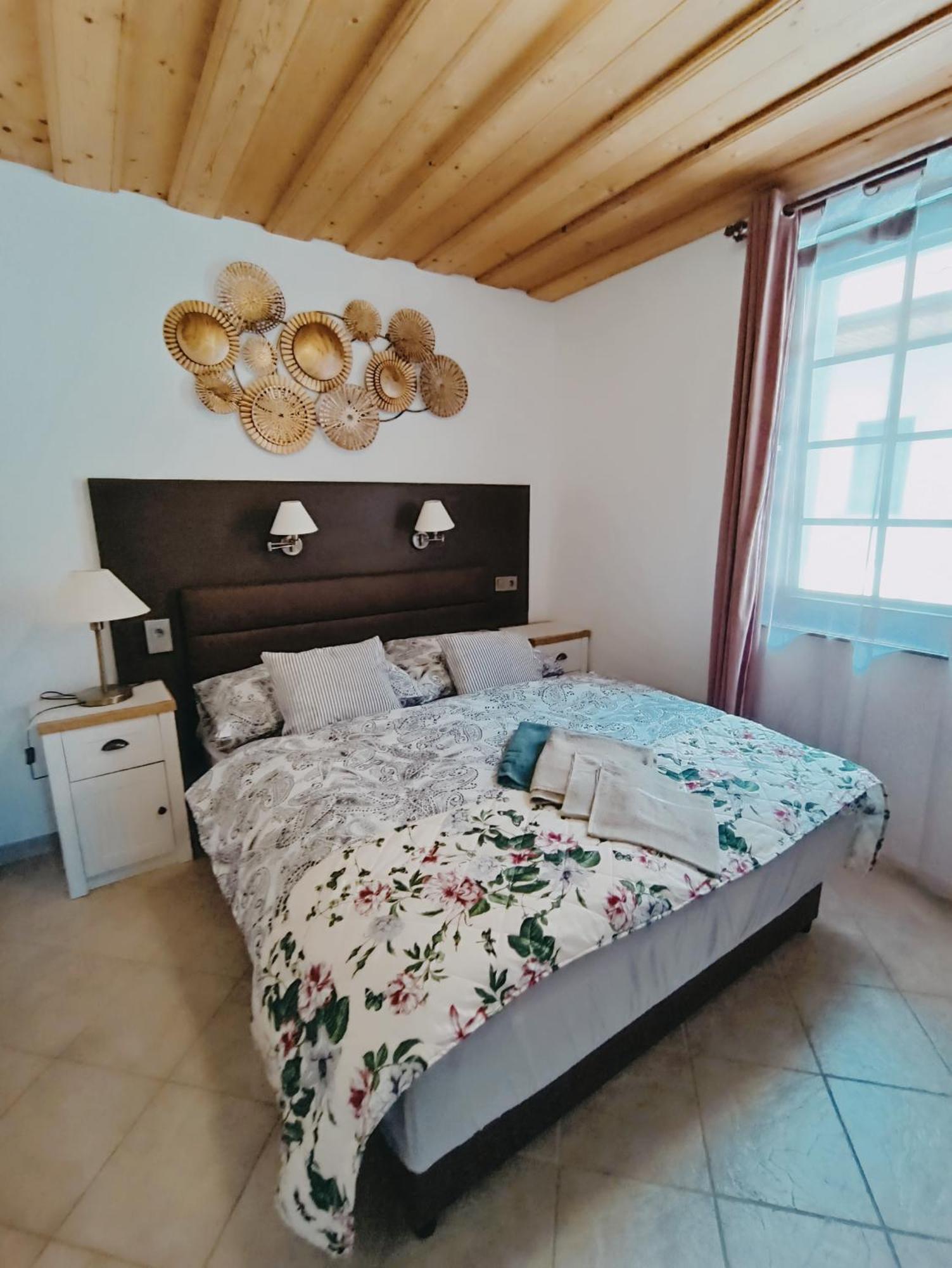 Rozsa Apartman Zalakaros Apartment Ngoại thất bức ảnh
